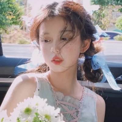 白色微笑
